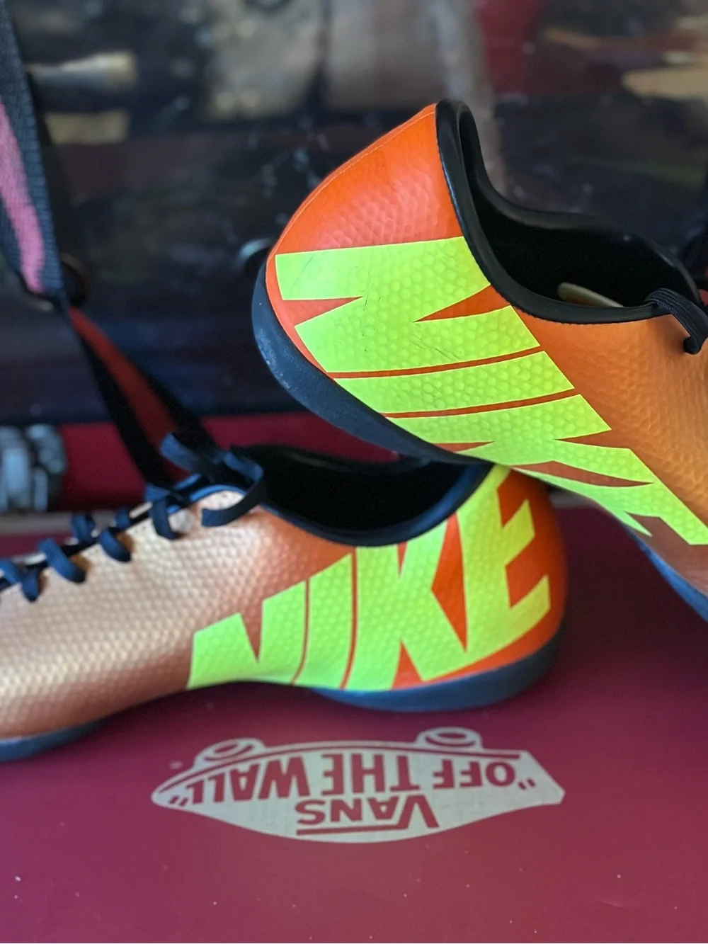 Nike Men's Mercurial indoor soccer shoes